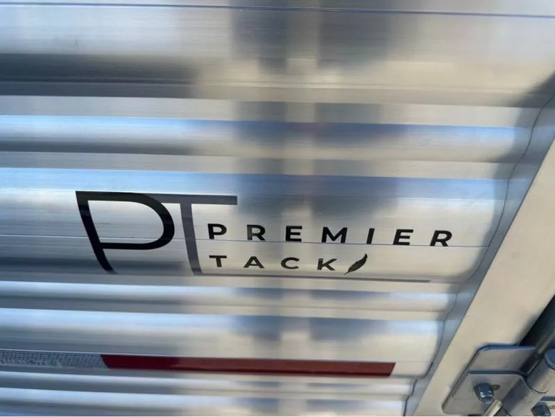 new Horse Trailers Featherlite  for sale, in Roca, NE Thumbnail 13