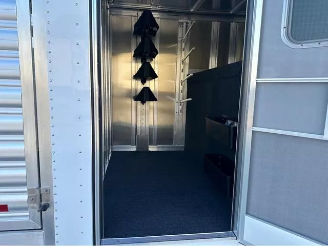 new Stock / Stock Combo Trailers Featherlite  for sale, in Roca, NE Thumbnail 8