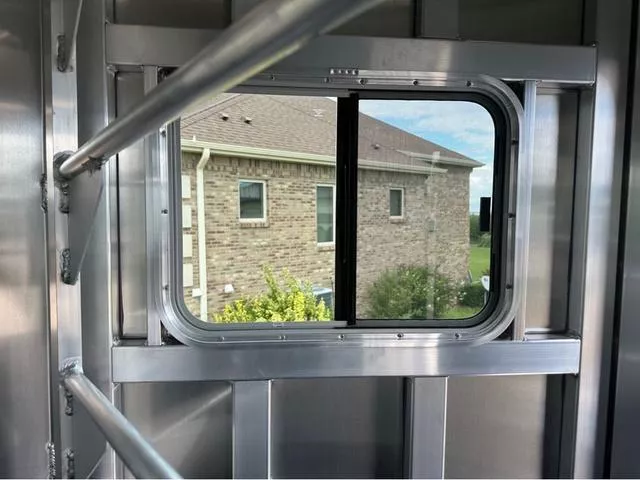 new Horse Trailers Featherlite  for sale, in Roca, NE Thumbnail 16