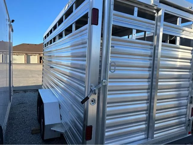 new Stock / Stock Combo Trailers Featherlite  for sale, in Roca, NE Thumbnail 3