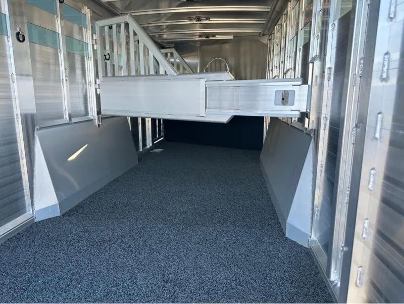 used Other Trailers Featherlite  for sale, in Roca, NE Thumbnail 14