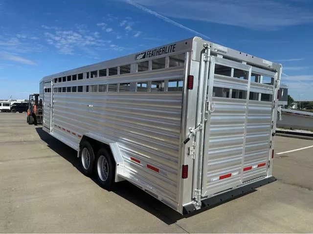 new Car Haulers / Racing Trailers Featherlite  for sale, in Roca, NE Thumbnail 4