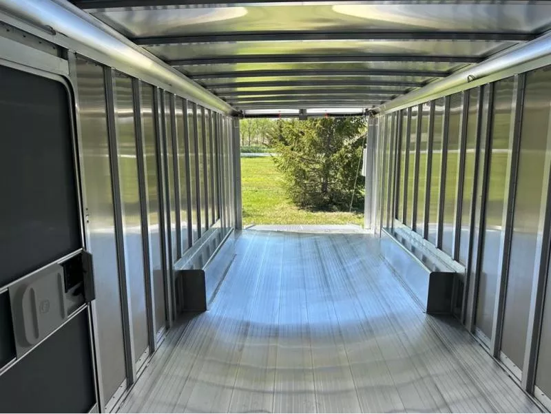 new Stock / Stock Combo Trailers Featherlite  for sale, in Roca, NE Thumbnail 6