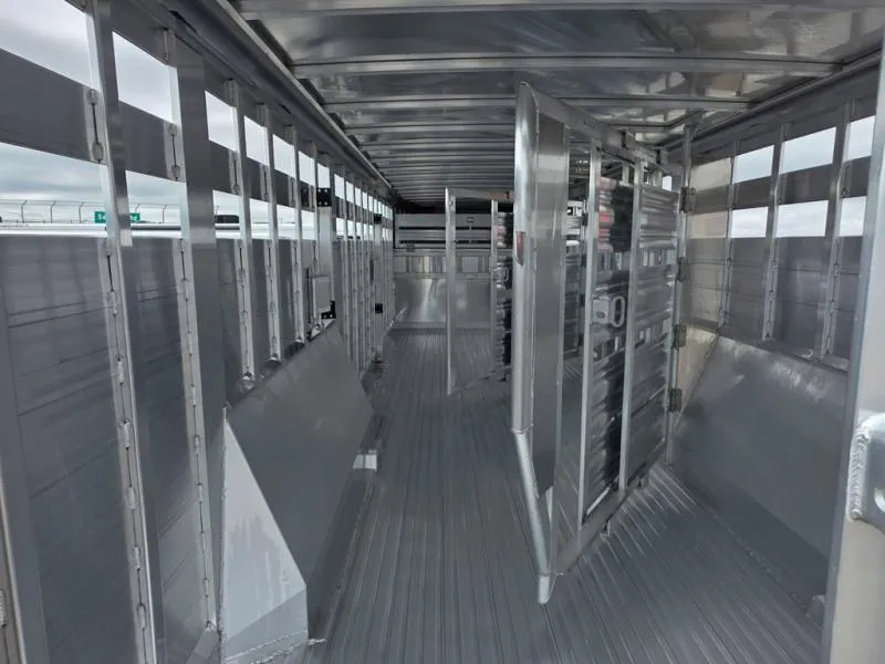 new Stock / Stock Combo Trailers Featherlite  for sale, in Roca, NE Thumbnail 6