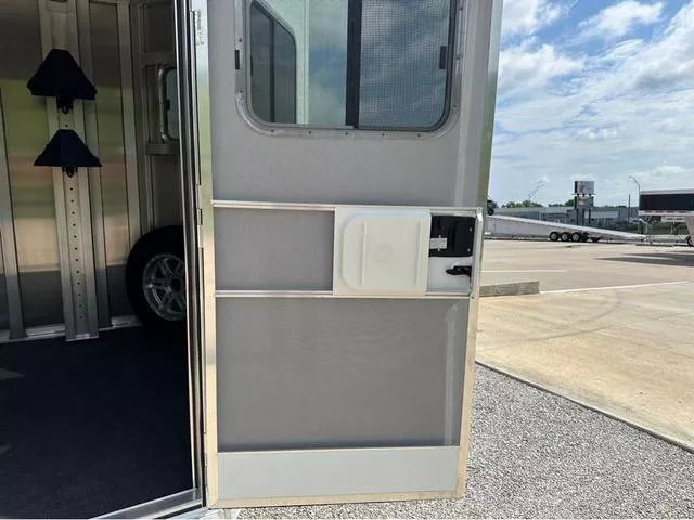 new Horse Trailers Featherlite  for sale, in Roca, NE Thumbnail 12