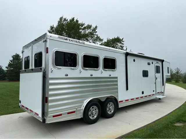 new Horse Trailers Featherlite  for sale, in Roca, NE Thumbnail 3