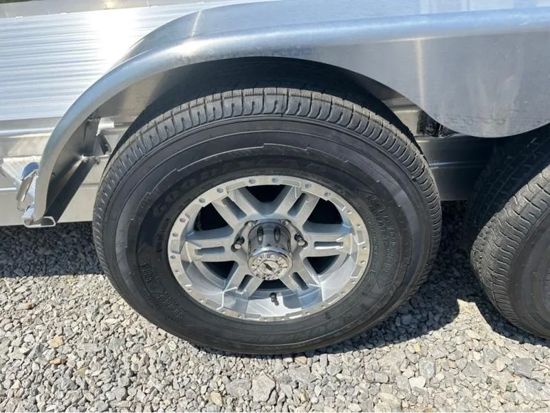 new Car Haulers / Racing Trailers Featherlite  for sale, in Roca, NE Thumbnail 3