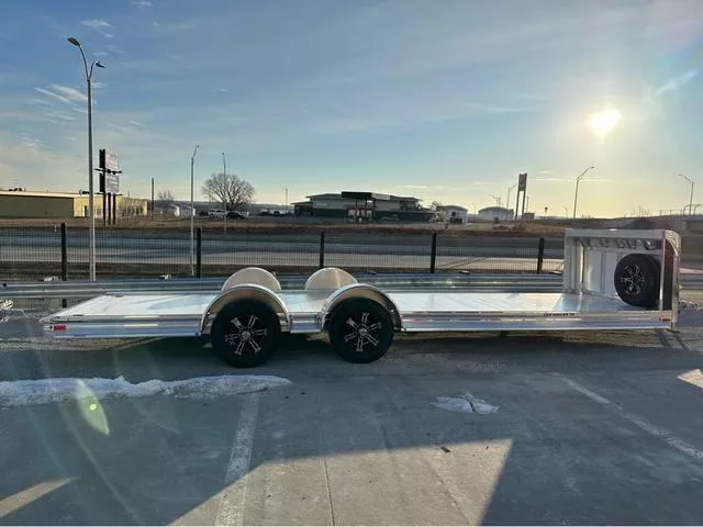 new Car Haulers / Racing Trailers Sundowner Trailers  for sale, in Roca, NE Thumbnail 3