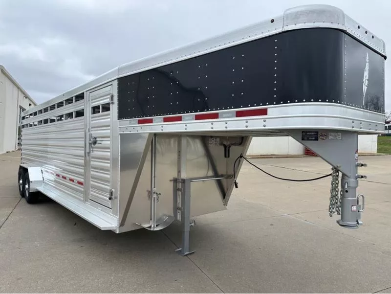 new Stock / Stock Combo Trailers Featherlite  for sale, in Roca, NE Thumbnail 2