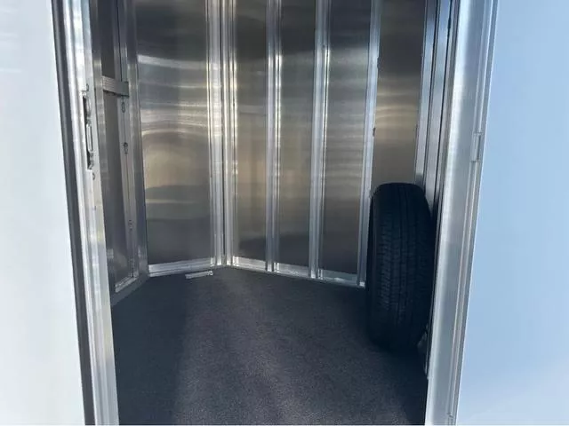 new Horse Trailers Featherlite  for sale, in Roca, NE Thumbnail 8
