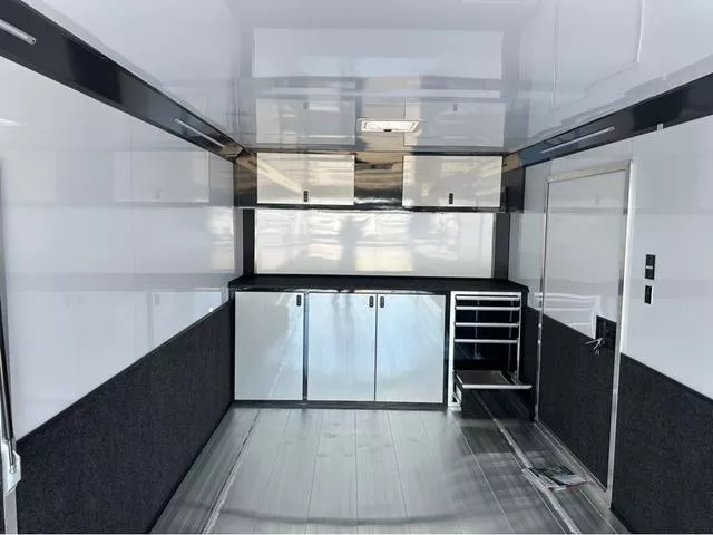 new Stock / Stock Combo Trailers Featherlite  for sale, in Roca, NE Thumbnail 7