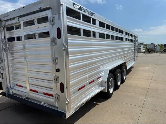 new Car Haulers / Racing Trailers Featherlite  for sale, in Roca, NE Thumbnail 3