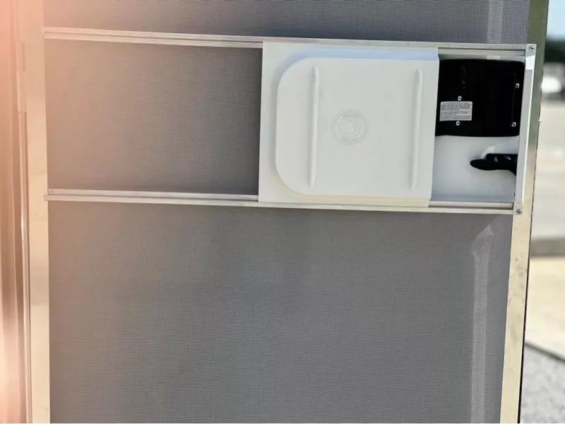 new Horse Trailers Featherlite  for sale, in Roca, NE Thumbnail 9