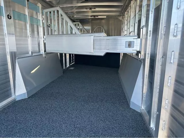 new Horse Trailers Featherlite  for sale, in Roca, NE Thumbnail 16