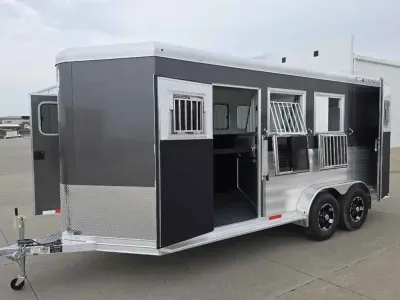 2026 Featherlite Trailers 9400 Aluminum Horse Slant Load Bumper Pull