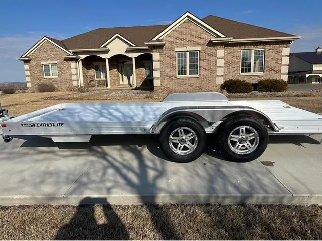 new Car Haulers / Racing Trailers Featherlite  for sale, in Roca, NE Thumbnail 8