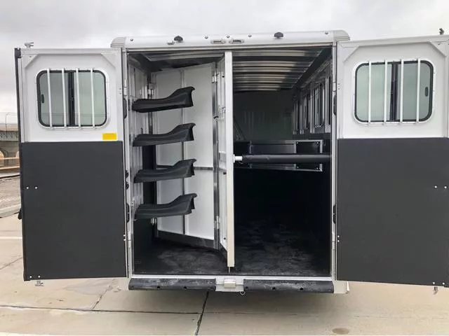new Horse Trailers Sundowner Trailers  for sale, in Roca, NE Thumbnail 5