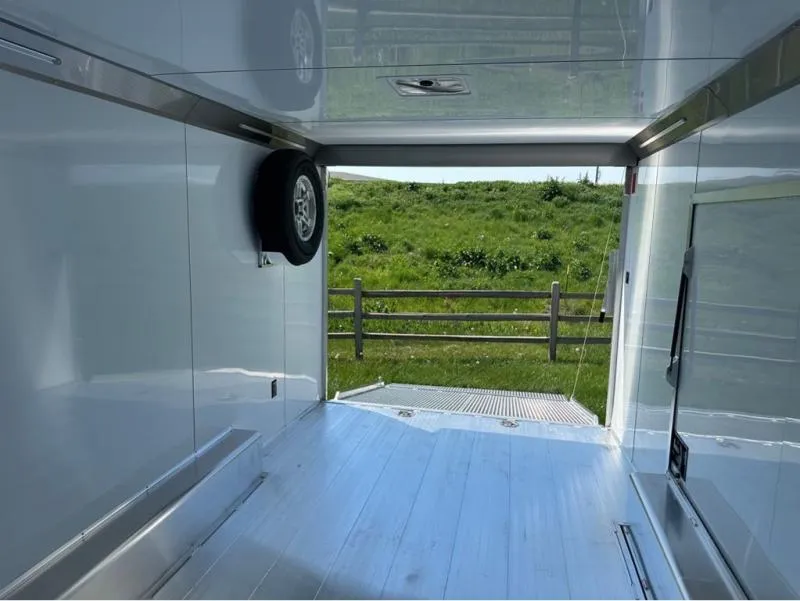 new Car Haulers / Racing Trailers Featherlite  for sale, in Roca, NE Thumbnail 15