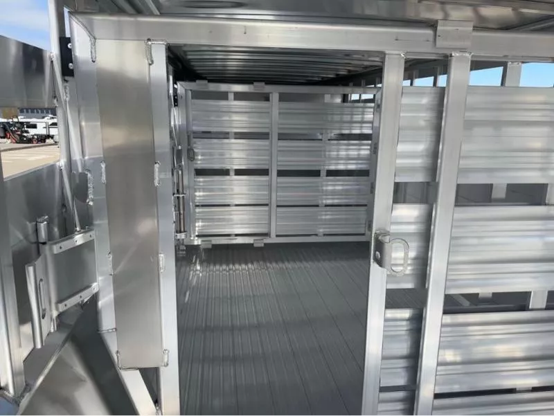 new Car Haulers / Racing Trailers Featherlite  for sale, in Roca, NE Thumbnail 8