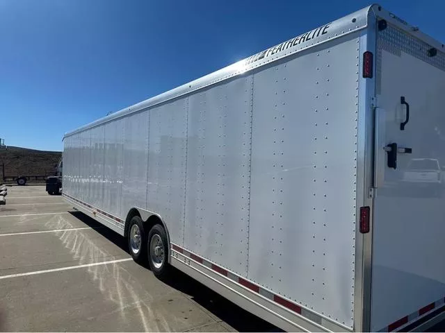 new Horse Trailers Featherlite  for sale, in Roca, NE Thumbnail 4