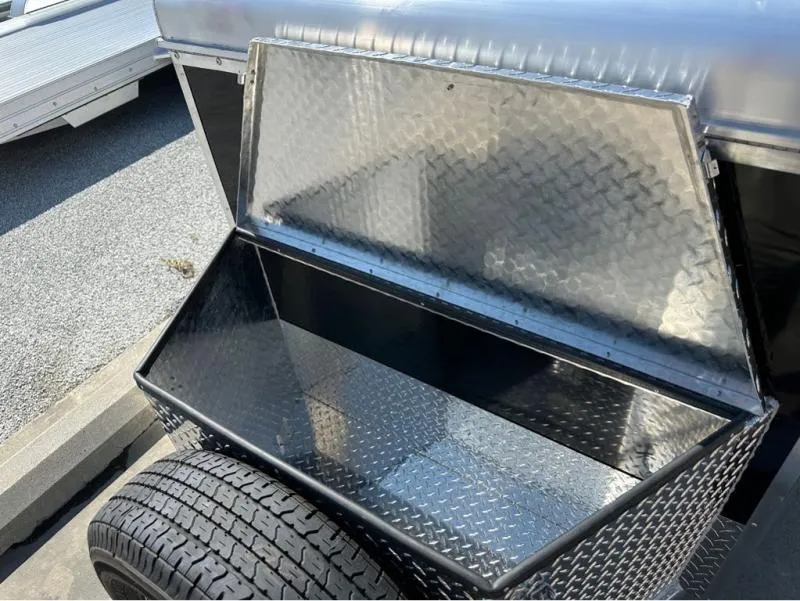 new Stock / Stock Combo Trailers Sundowner Trailers  for sale, in Roca, NE Thumbnail 3