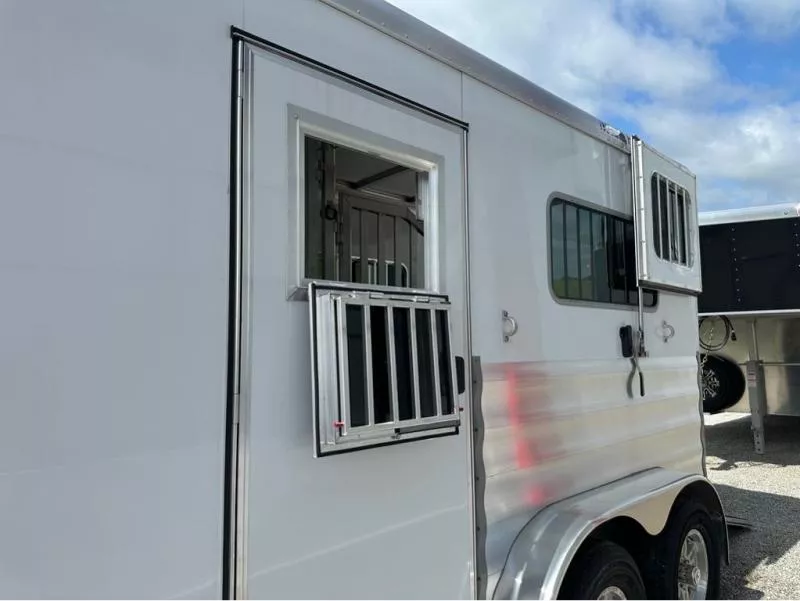 new Horse Trailers Featherlite  for sale, in Roca, NE Thumbnail 13
