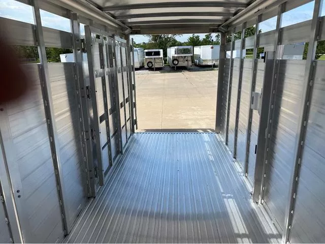 new Car Haulers / Racing Trailers Featherlite  for sale, in Roca, NE Thumbnail 7