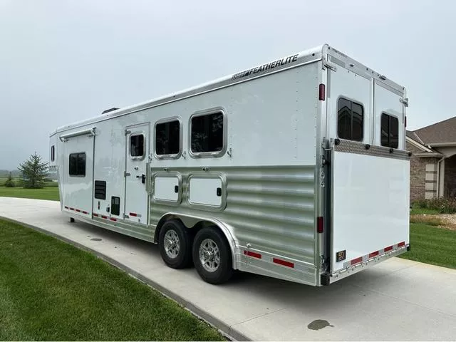 new Horse Trailers Featherlite  for sale, in Roca, NE Thumbnail 4