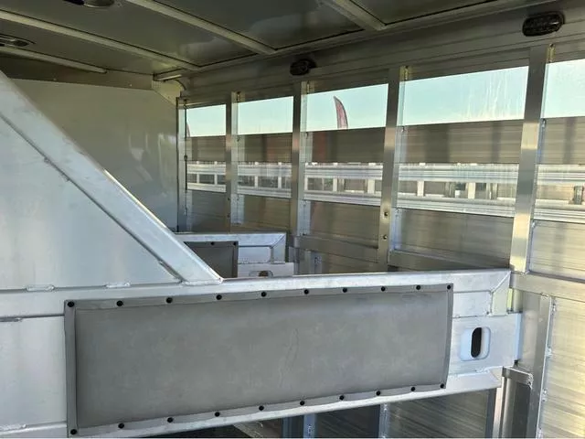 new Horse Trailers Featherlite  for sale, in Roca, NE Thumbnail 12