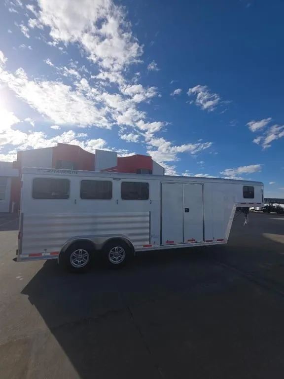 new Horse Trailers Featherlite  for sale, in Roca, NE Thumbnail 4