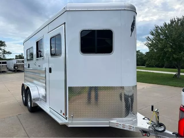 2026 Featherlite Trailers 9300-720A