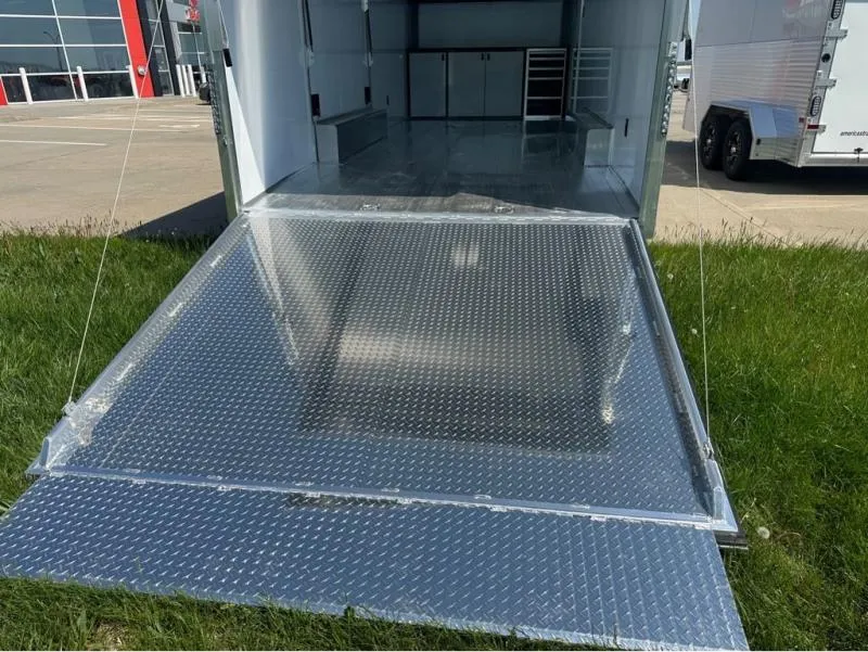 new Car Haulers / Racing Trailers Featherlite  for sale, in Roca, NE Thumbnail 6