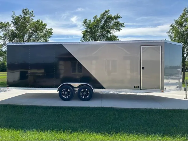 2023 Featherlite Trailers 1610-V024