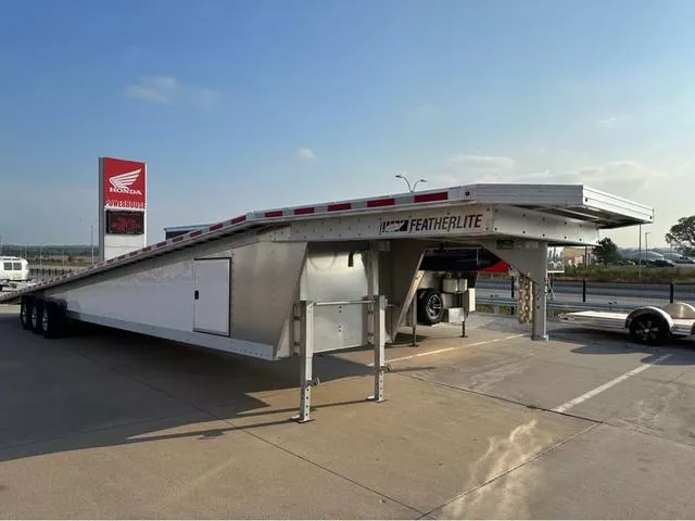 new Car Haulers / Racing Trailers Featherlite  for sale, in Roca, NE image-0