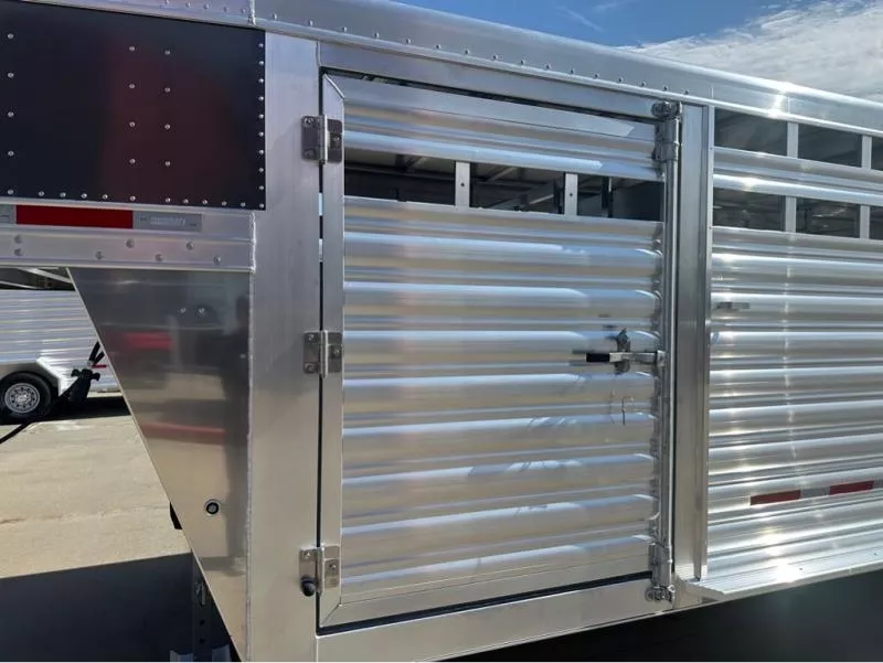 new Car Haulers / Racing Trailers Featherlite  for sale, in Roca, NE Thumbnail 3