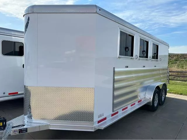 new Horse Trailers Featherlite  for sale, in Roca, NE Thumbnail 2