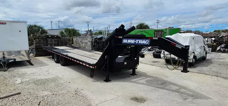 2023 Sure-Trac Heavy Duty 8.5 x 30 Hydraulic Beavertail Deckover General Trailers