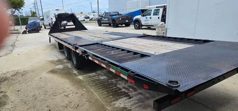 used Equipment / Flatbed Trailers Sure-Trac  for sale, in Cape Coral, FL Thumbnail 3