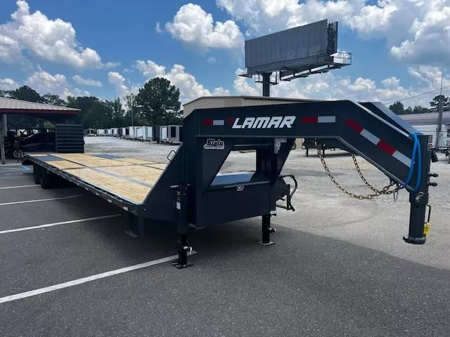 2026 Lamar Trailers 102X40 GN DO Deckover Trailer