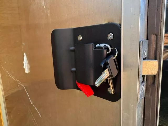 used Cargo (Enclosed) Trailers Other  for sale, in Fitzgerald, GA Thumbnail 5