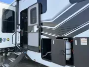 2023 Grand Design RV photo 4