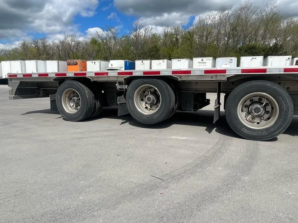 2023 Extreme Manufacturing XS70 Lo Pro Tri Axle Step Deck photo 5