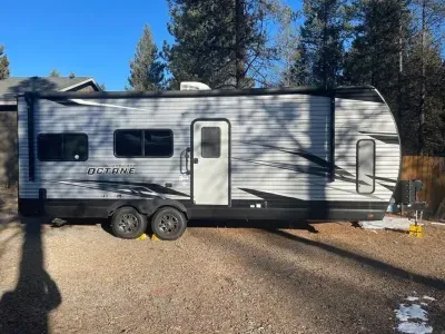 2021 Jayco photo 6