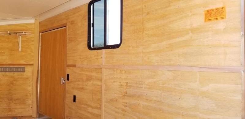 used Cargo (Enclosed) Trailers Interstate  for sale, in Seneca, IL Thumbnail 16