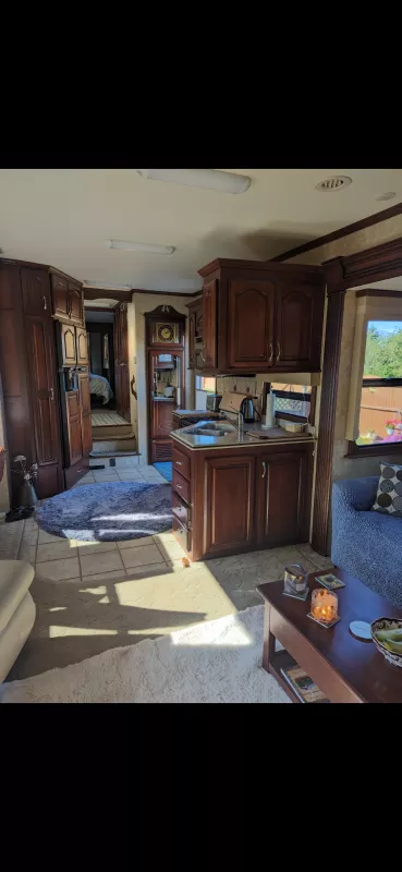 used Fifth Wheel Trailers Other Escalade for sale, in Rothesay, NB Thumbnail 4