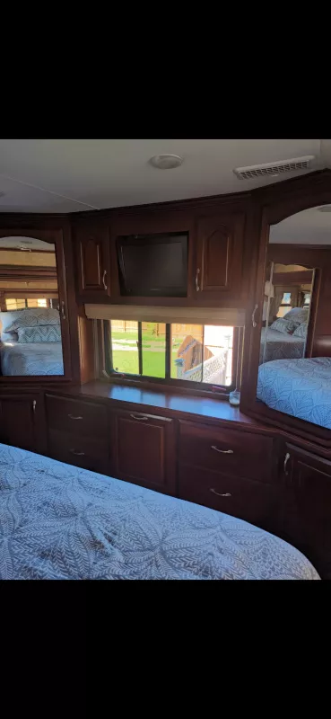 used Fifth Wheel Trailers Other Escalade for sale, in Rothesay, NB Thumbnail 10