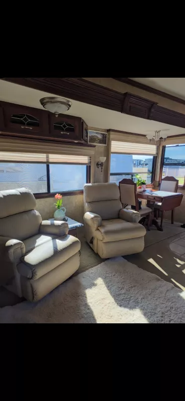 used Fifth Wheel Trailers Other Escalade for sale, in Rothesay, NB Thumbnail 5
