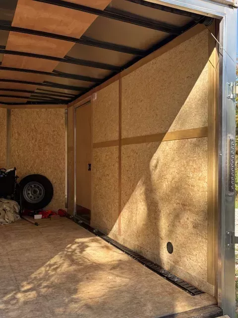 used Cargo (Enclosed) Trailers RC Industries  for sale, in Kirksville, MO Thumbnail 4