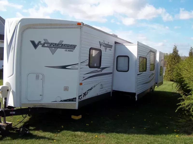 used Travel Trailers Forest River V-Cross for sale, in Shrewsbury, PA Thumbnail 4