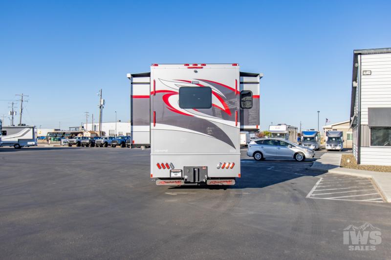 new Camper / RV Renegade RV Classic for sale, in Mountain Home, ID Thumbnail 3